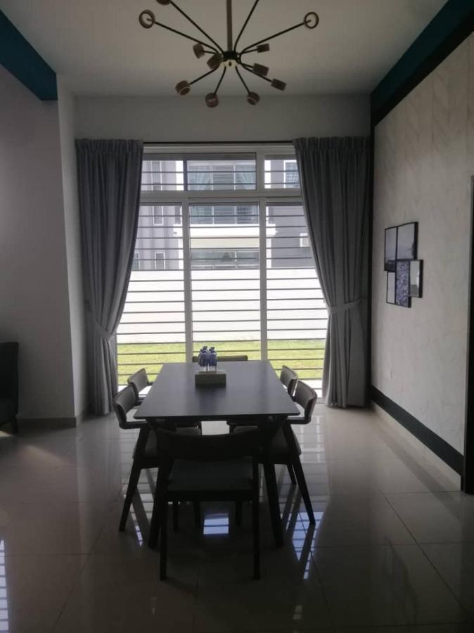 Kangkar Chemaran Johor Desaru Beach Bungalow Villas מראה חיצוני תמונה