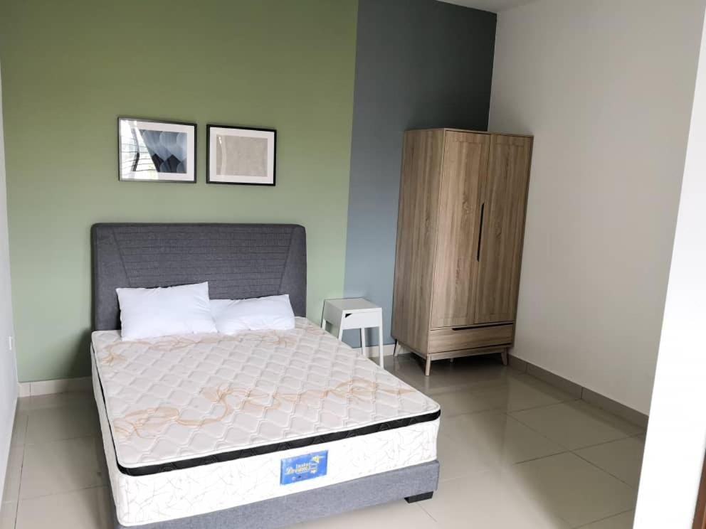 Kangkar Chemaran Johor Desaru Beach Bungalow Villas מראה חיצוני תמונה