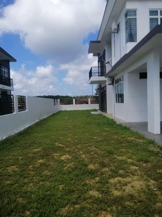 Kangkar Chemaran Johor Desaru Beach Bungalow Villas מראה חיצוני תמונה