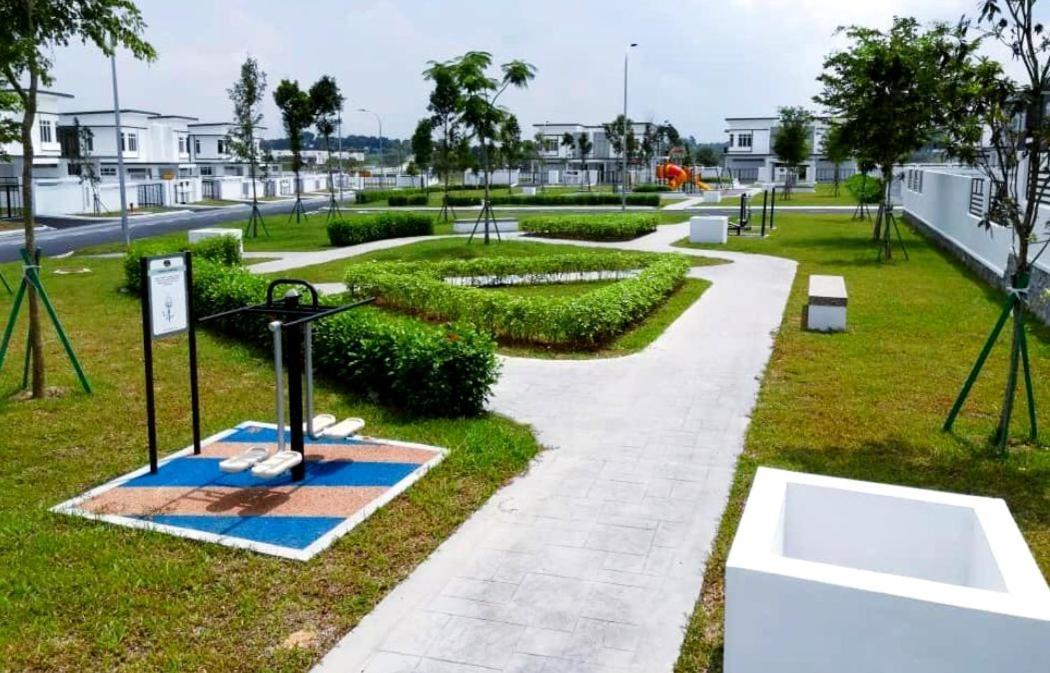 Kangkar Chemaran Johor Desaru Beach Bungalow Villas מראה חיצוני תמונה