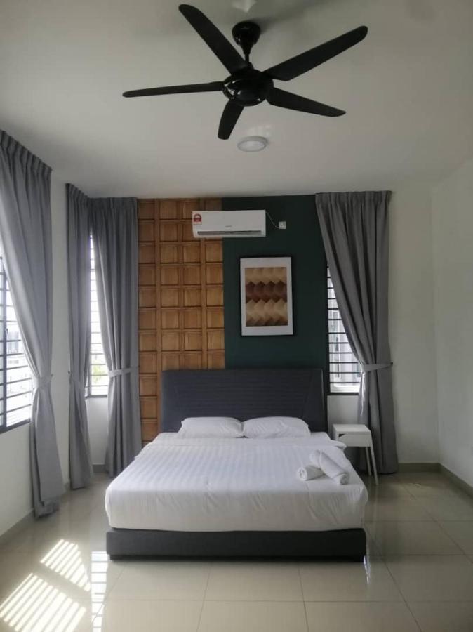 Kangkar Chemaran Johor Desaru Beach Bungalow Villas מראה חיצוני תמונה